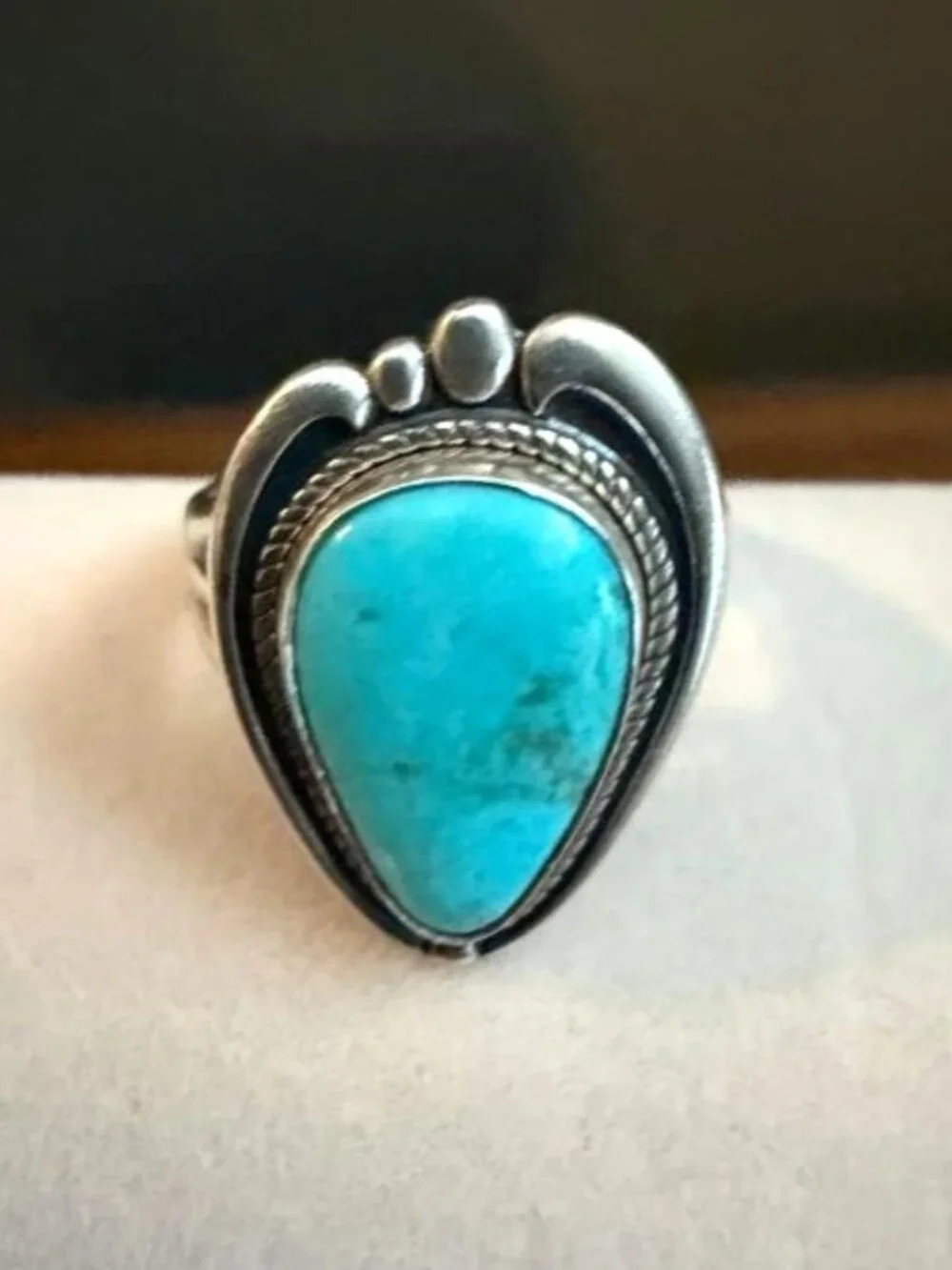 Bell Trading Post Navajo Sterling Silver and Turquoise Ring Size 7-3/4